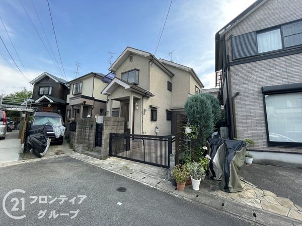 城陽市久世上大谷の中古一戸建て