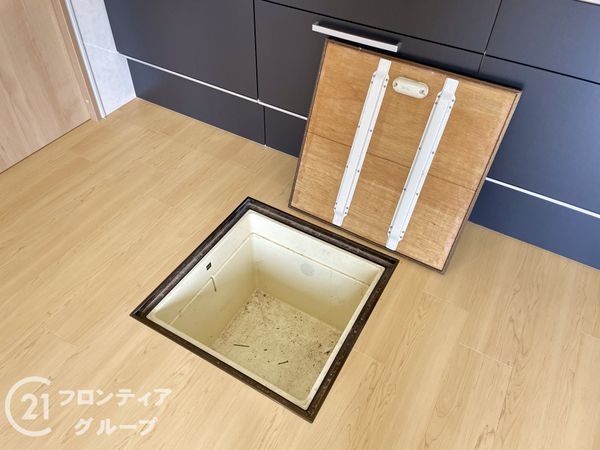 城陽市久世上大谷の中古一戸建て