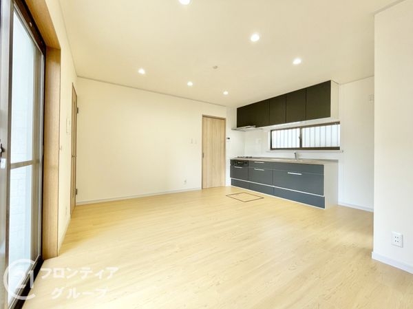 城陽市久世上大谷の中古一戸建て