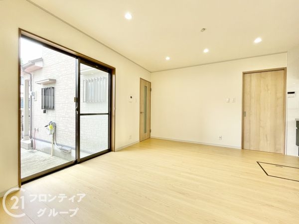 城陽市久世上大谷の中古一戸建て