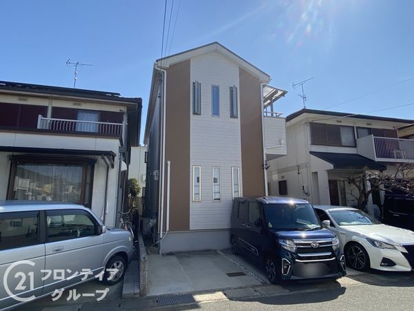 久世郡久御山町下津屋川原　中古一戸建て