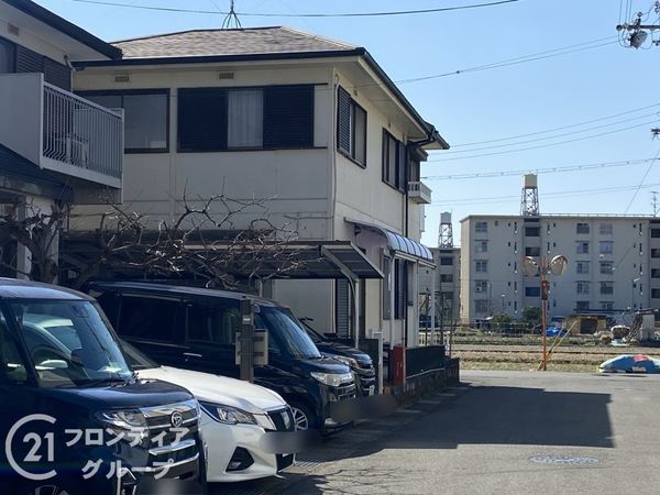 久世郡久御山町下津屋川原　中古一戸建て