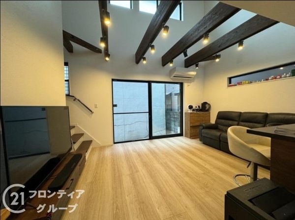 京都市伏見区納所町　中古一戸建て