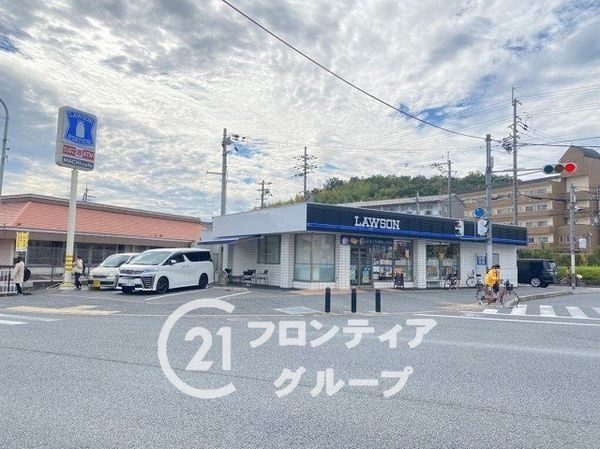 京田辺市草内五ノ坪の土地(ローソン田辺同志社前店)