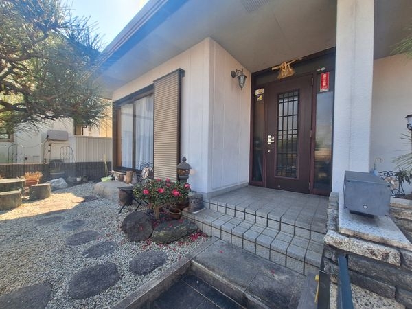 大津市萱野浦の中古一戸建て