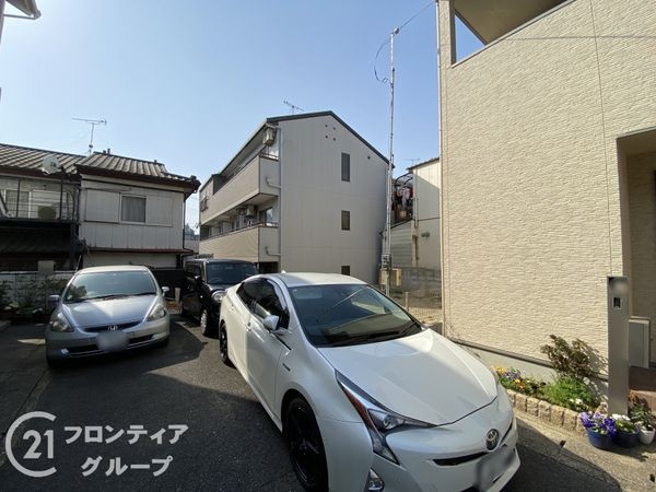 山科区椥辻草海道町新築一戸建て