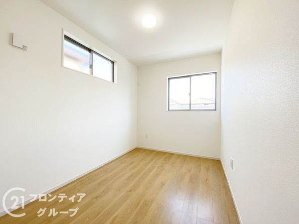 京田辺市草内八田　新築一戸建て　１期　全１区画