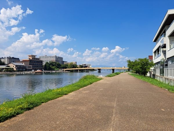 グランスイート近江・臨湖庵　中古マンション