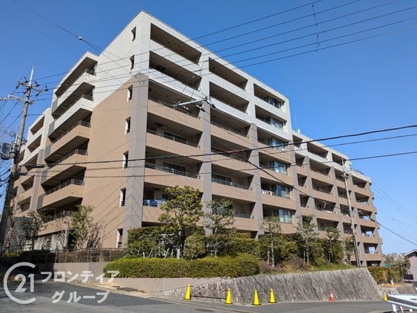 シャリエ大津皇子が丘　中古マンション