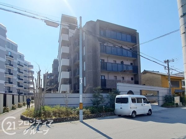 エクレール桃山御陵　中古マンション