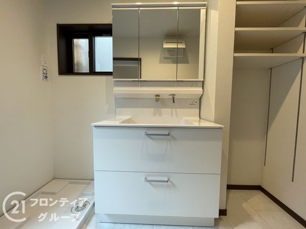 長岡京市馬場１丁目　新築一戸建て