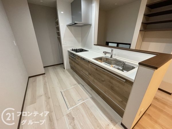 長岡京市馬場１丁目　新築一戸建て