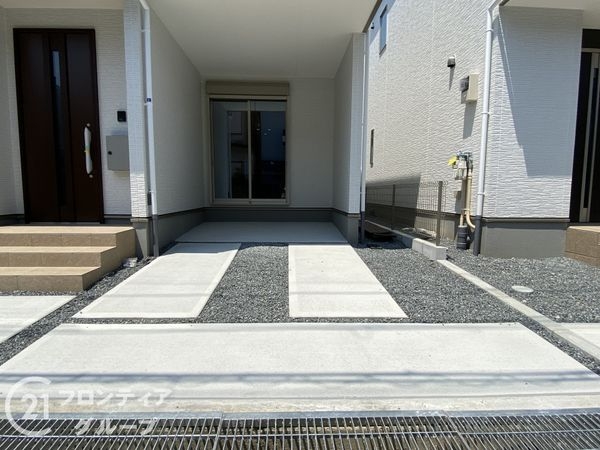 向日市鶏冠井町沢ノ西　新築一戸建て　１期　２号棟