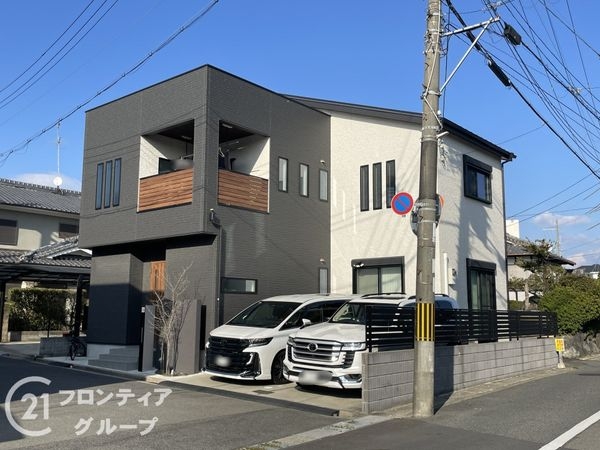 久世郡久御山町林垣内　中古一戸建て
