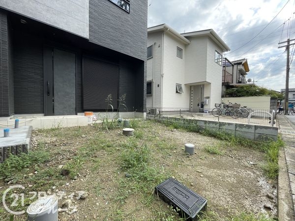 京都市伏見区向島上林町 新築一戸建て(駐車場)
