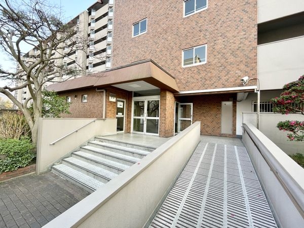 山科AB住宅B棟　中古マンション