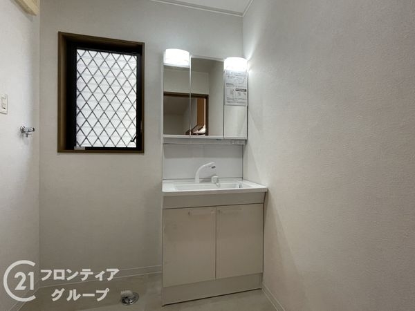 宇治市広野町東裏の中古一戸建て