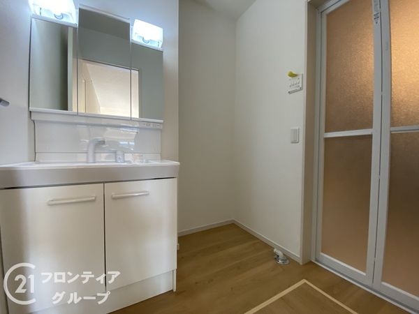 京田辺市河原神谷　新築一戸建て　1期　８号地
