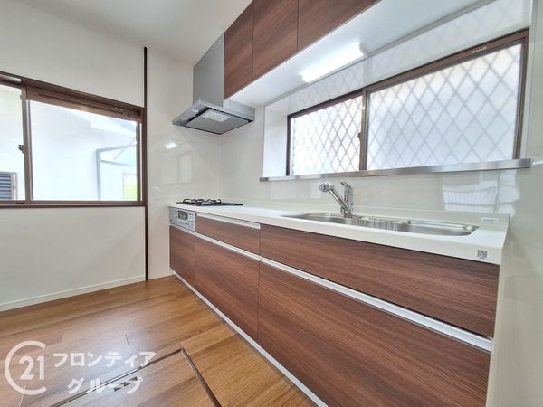 大津市若葉台の中古一戸建て