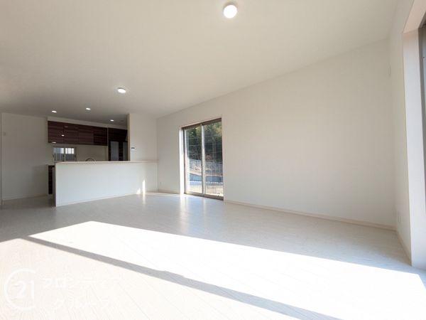 大津市神領２丁目　新築一戸建て