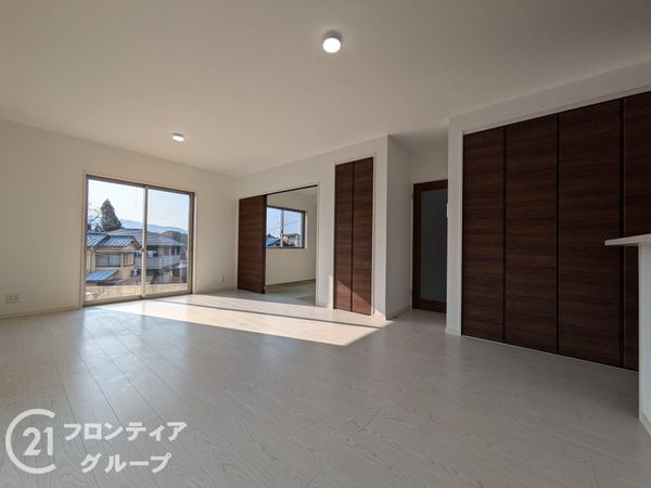 大津市神領２丁目　新築一戸建て