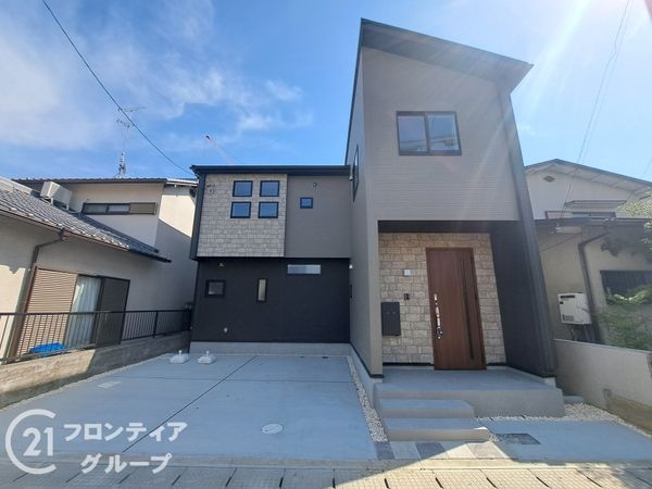宇治市伊勢田町遊田　新築一戸建て　全１区画