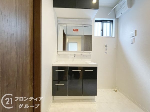 向日市物集女町出口の中古一戸建て