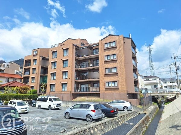 グローバル唐崎　中古マンション