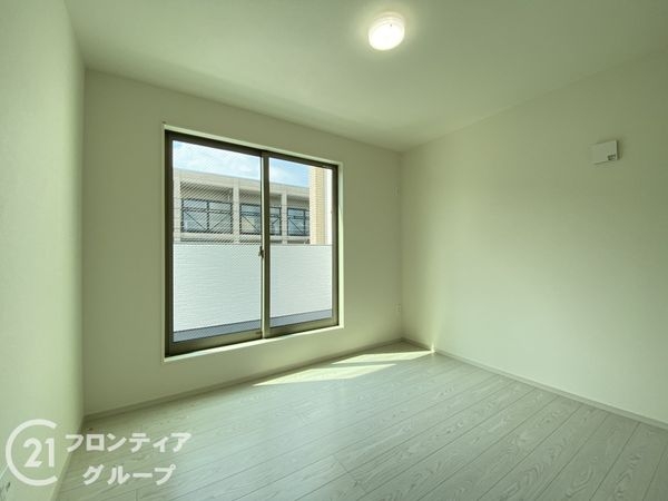 宇治市小倉町南浦　新築一戸建て　４期　全１区画