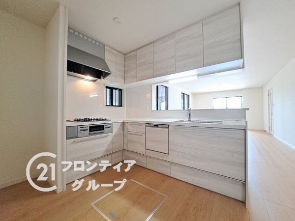 京都市伏見区久我御旅町　新築一戸建て　３１期　１８号地