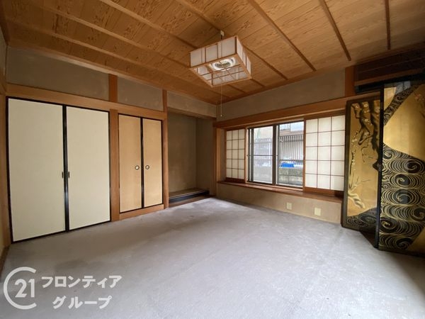 宇治市莵道東隼上りの中古一戸建て