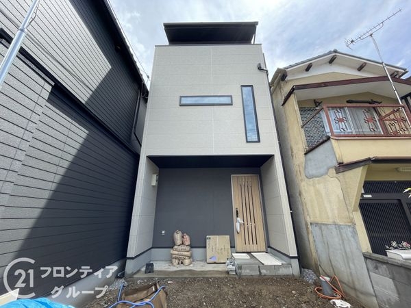 京都市伏見区醍醐御園尾町　新築一戸建て