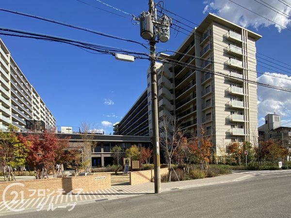 ローレルスクエア長岡京ザ・マークス　中古マンション