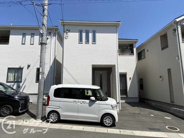 八幡市八幡女郎花の中古一戸建て