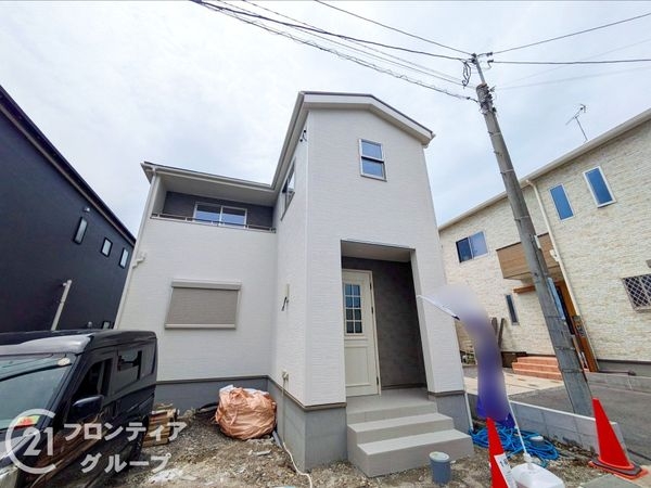 大津市錦織２丁目　新築一戸建て　１号棟