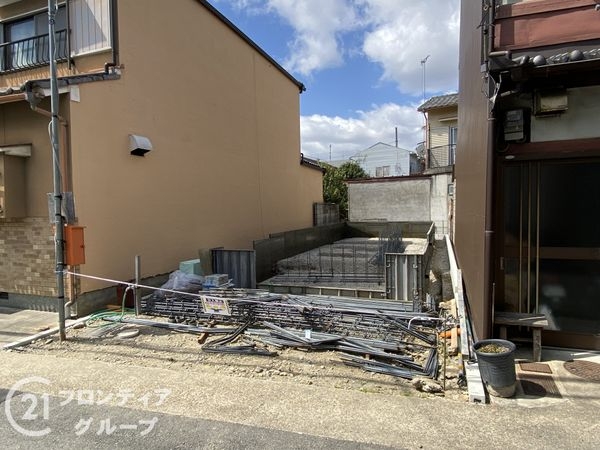 京都市山科区御陵荒巻町　新築一戸建て　１期　全１区画