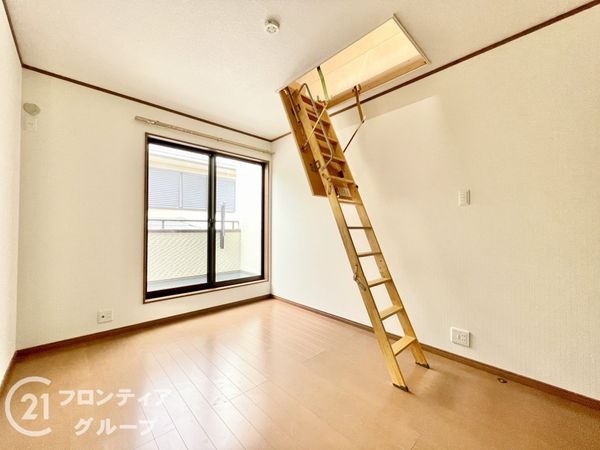 向日市寺戸町中村垣内の中古一戸建て