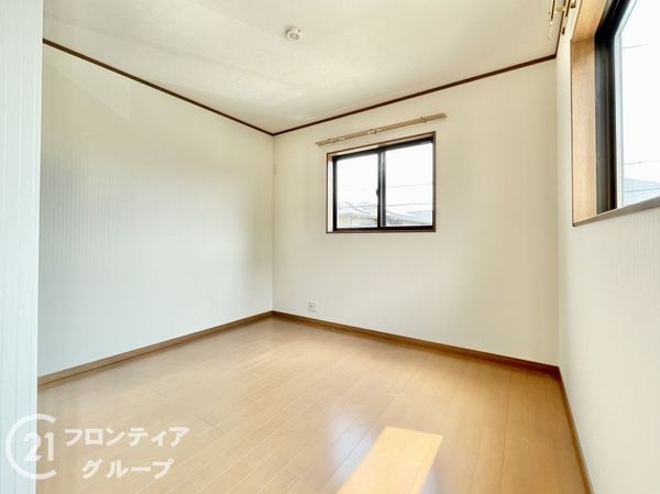 向日市寺戸町中村垣内の中古一戸建て