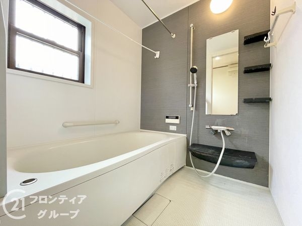 向日市寺戸町中村垣内　中古一戸建て