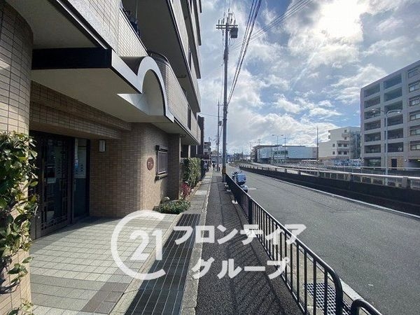 桂グリーンマンション　中古マンション
