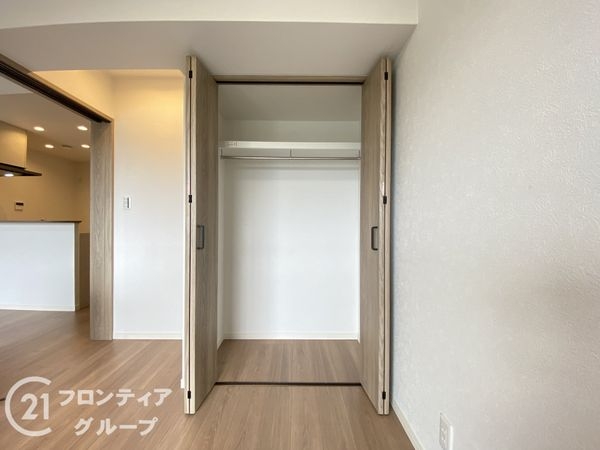 サンロイヤル新田辺アカデミア1号館　中古マンション