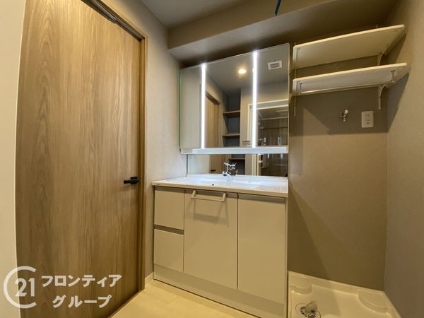サンロイヤル新田辺アカデミア1号館　中古マンション