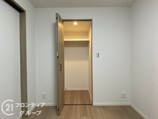 サンロイヤル新田辺アカデミア1号館　中古マンション