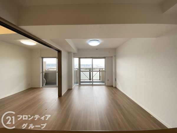 サンロイヤル新田辺アカデミア1号館　中古マンション