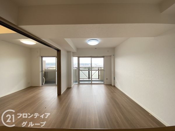 サンロイヤル新田辺アカデミア１号館　中古マンション