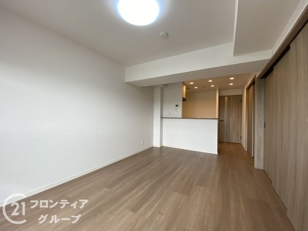 サンロイヤル新田辺アカデミア1号館　中古マンション