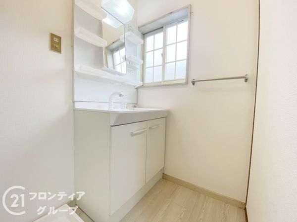 宇治市小倉町南浦の中古一戸建て