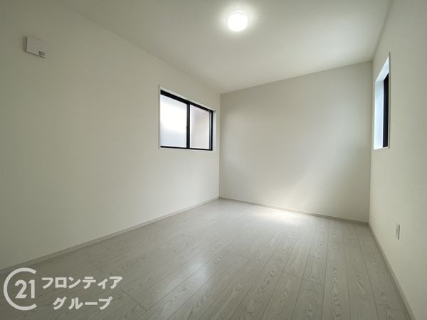 八幡市男山吉井　新築一戸建て　1期　全１区画