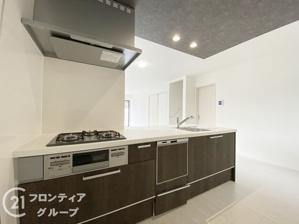 八幡市男山吉井　新築一戸建て　1期　全１区画