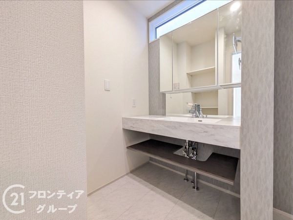 大津市向陽町　新築一戸建て　2号棟